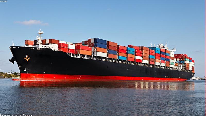 El Infierno del Flete: Integrando paquetería estándar (OCA) con cargas de Pallet (LTL) en el checkout B2B